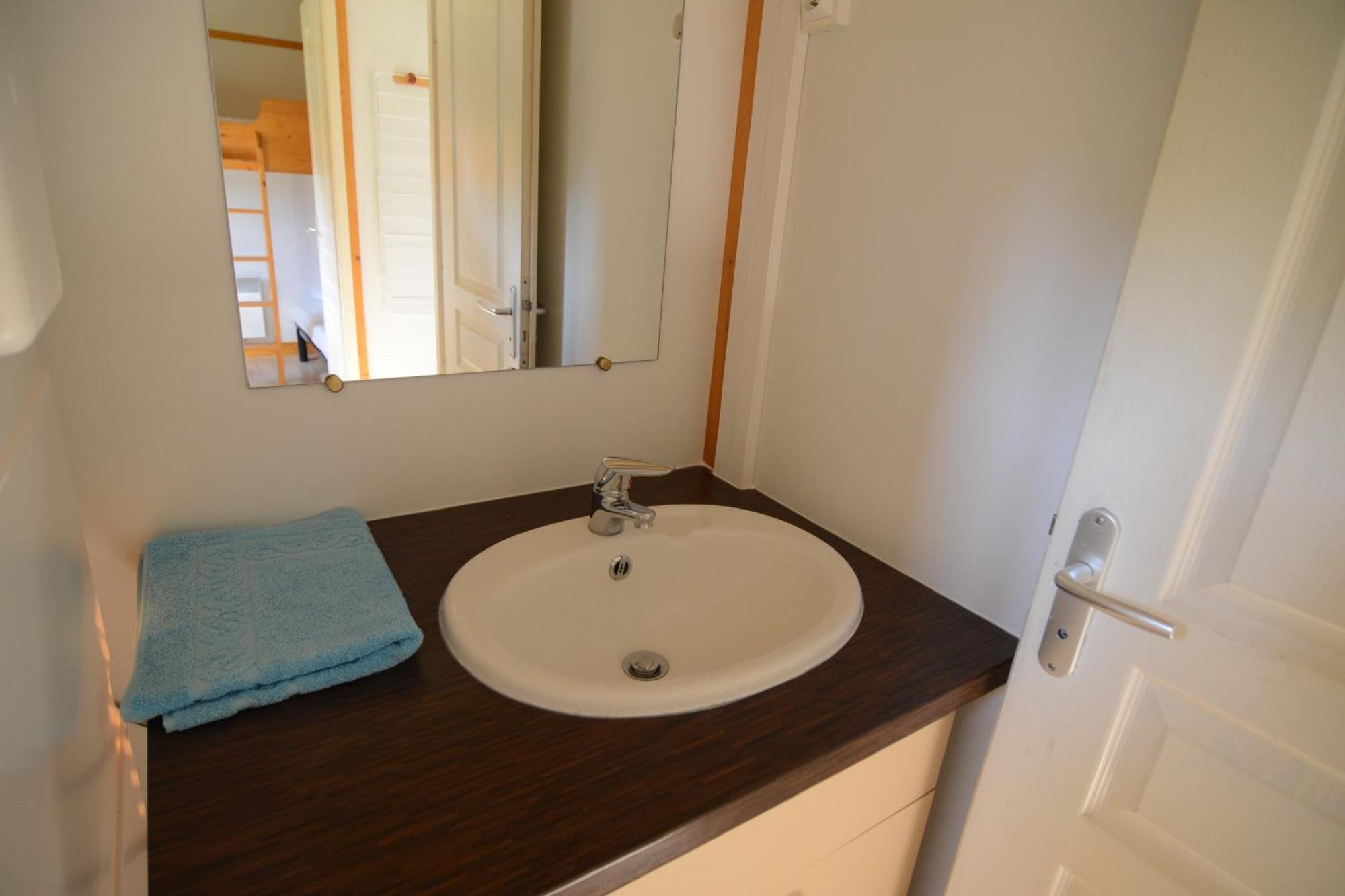 Les Chalets De Condrieu Oda fotoğraf